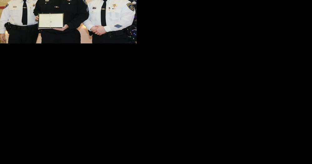Ontario County sheriff hands out awards at ceremony - Vimarsana News