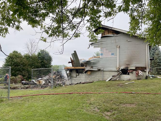 6 Fire On Rode Fire guts County Road 6 home | News | fltimes.com