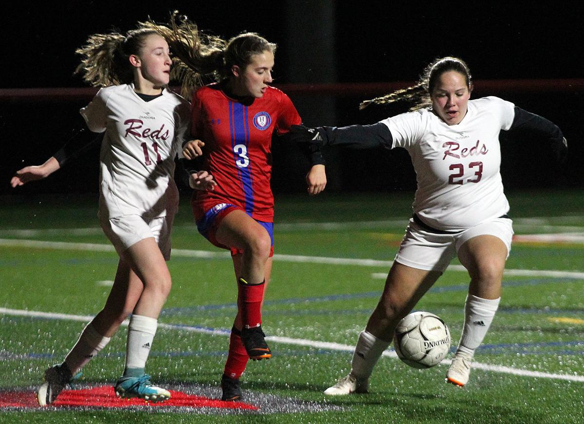 GIRLS SOCCER Newark advances to first sectional finals in over 20