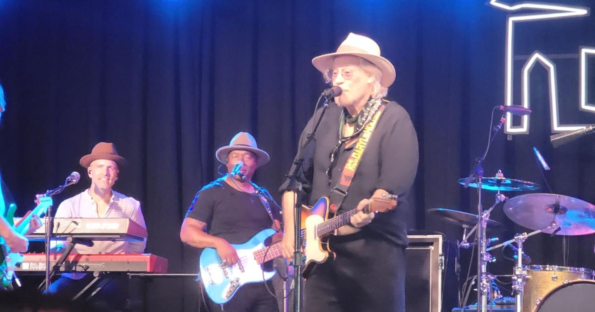 Still rockin' at 78: Daryl Hall brings his band to Point of the Bluff