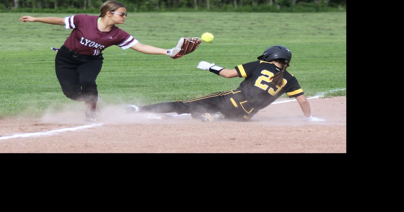 HIGH SCHOOL SOFTBALL South Seneca/Romulus upsets Lyons in the class C2