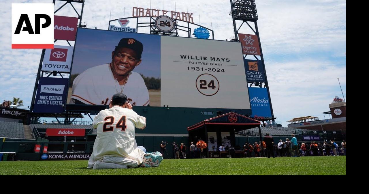 San Francisco Giants fans remember Willie Mays at Oracle Park ...