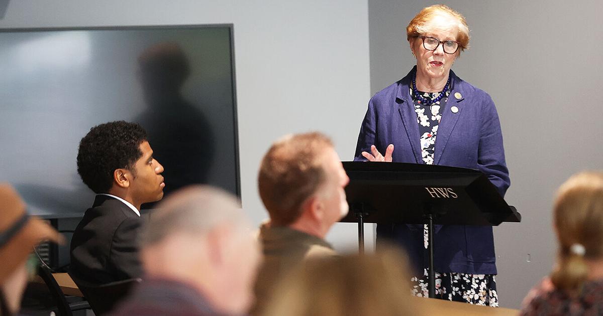 New York State Labor Commissioner Roberta Reardon touts unemployment trust fund payoff