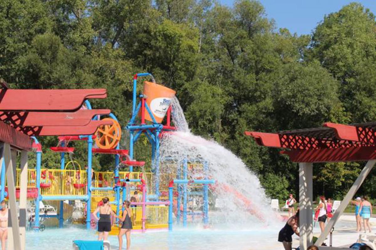 Roseland Waterpark opens for season Business