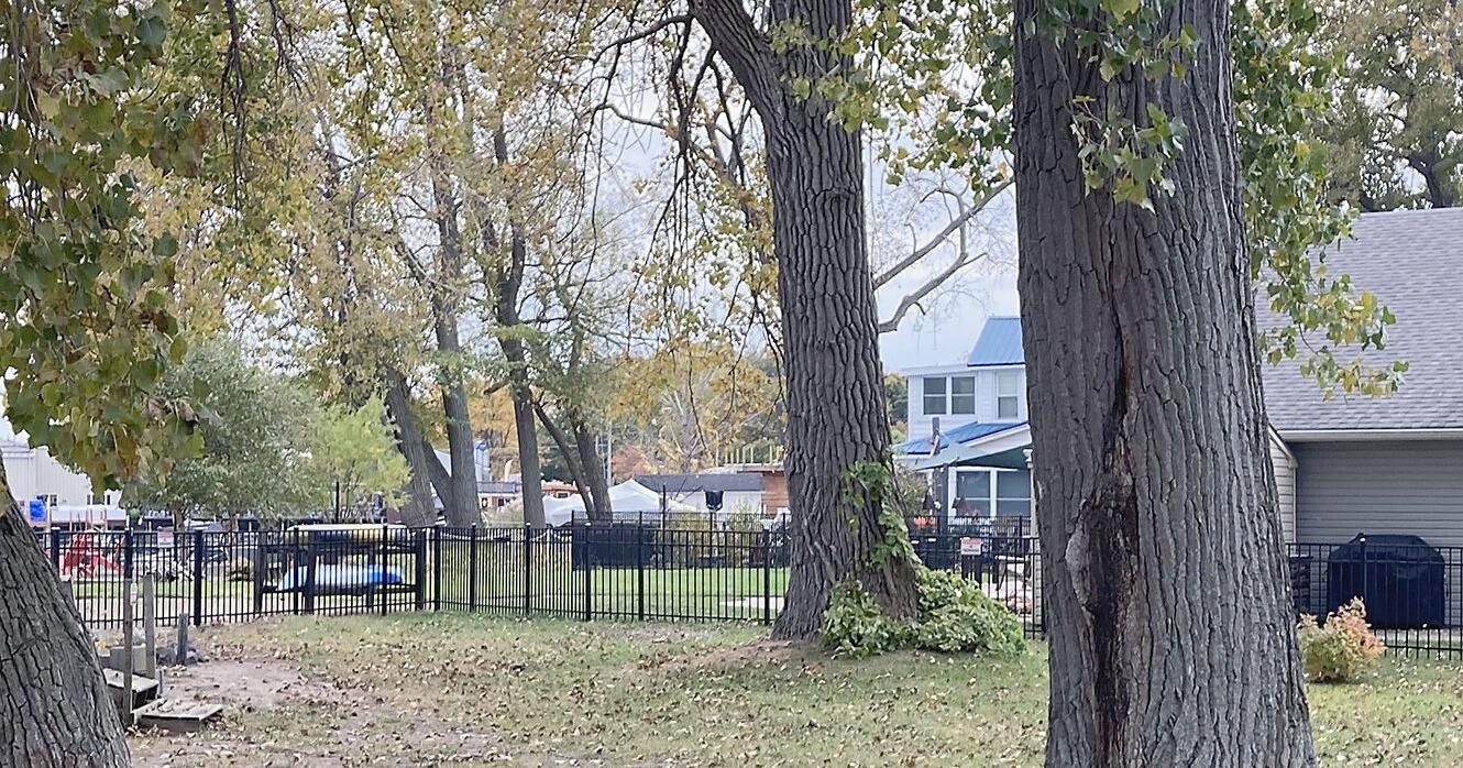 Sodus Point wins land-access dispute with couple - Vimarsana News