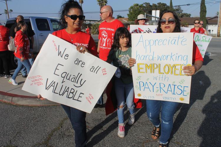 Union members in FUSD hold rally to urge district to provide fair ...