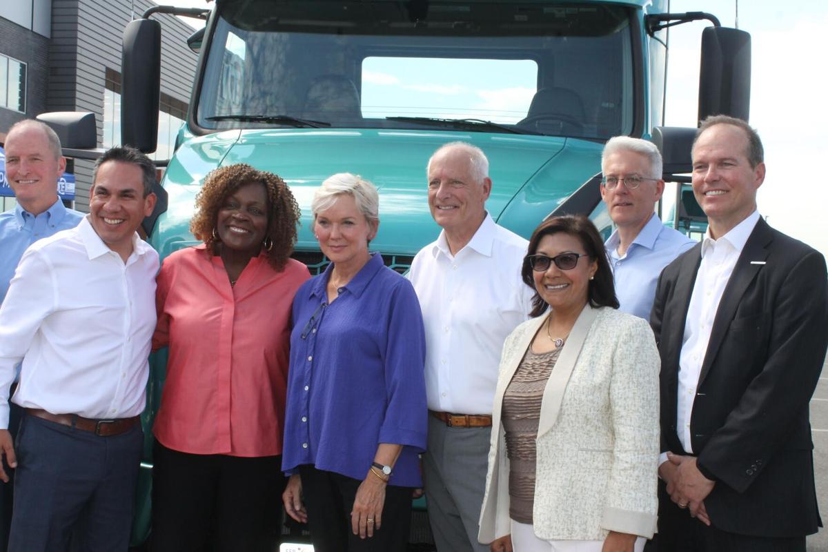 U.S. Energy Secretary Jennifer Granholm visits Fontana | News |  fontanaheraldnews.com