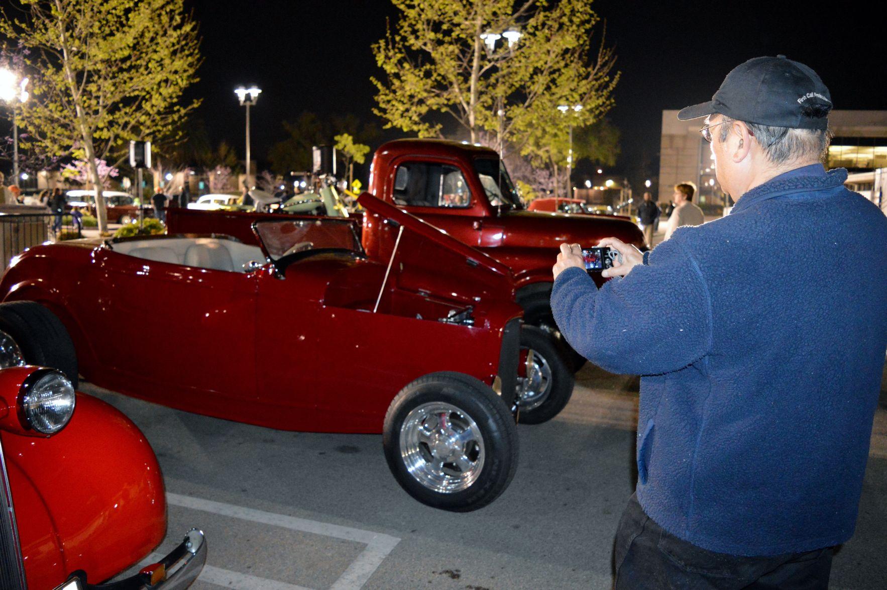 Fontana Car Show will be held Friday, March 3 Entertainment