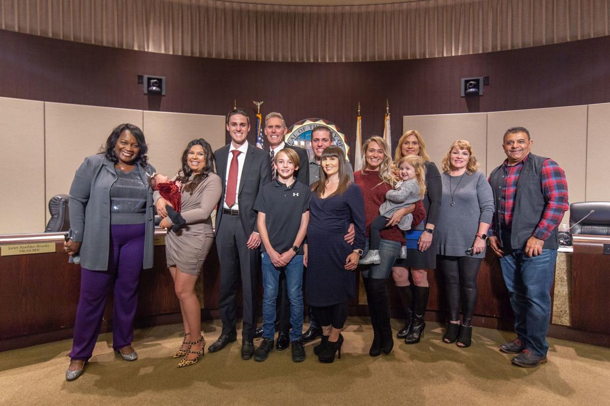 Cothran Jr Is Sworn In As Newest Member Of Fontana City Council Roberts Is Reelected By 33 Votes News Fontanaheraldnews Com