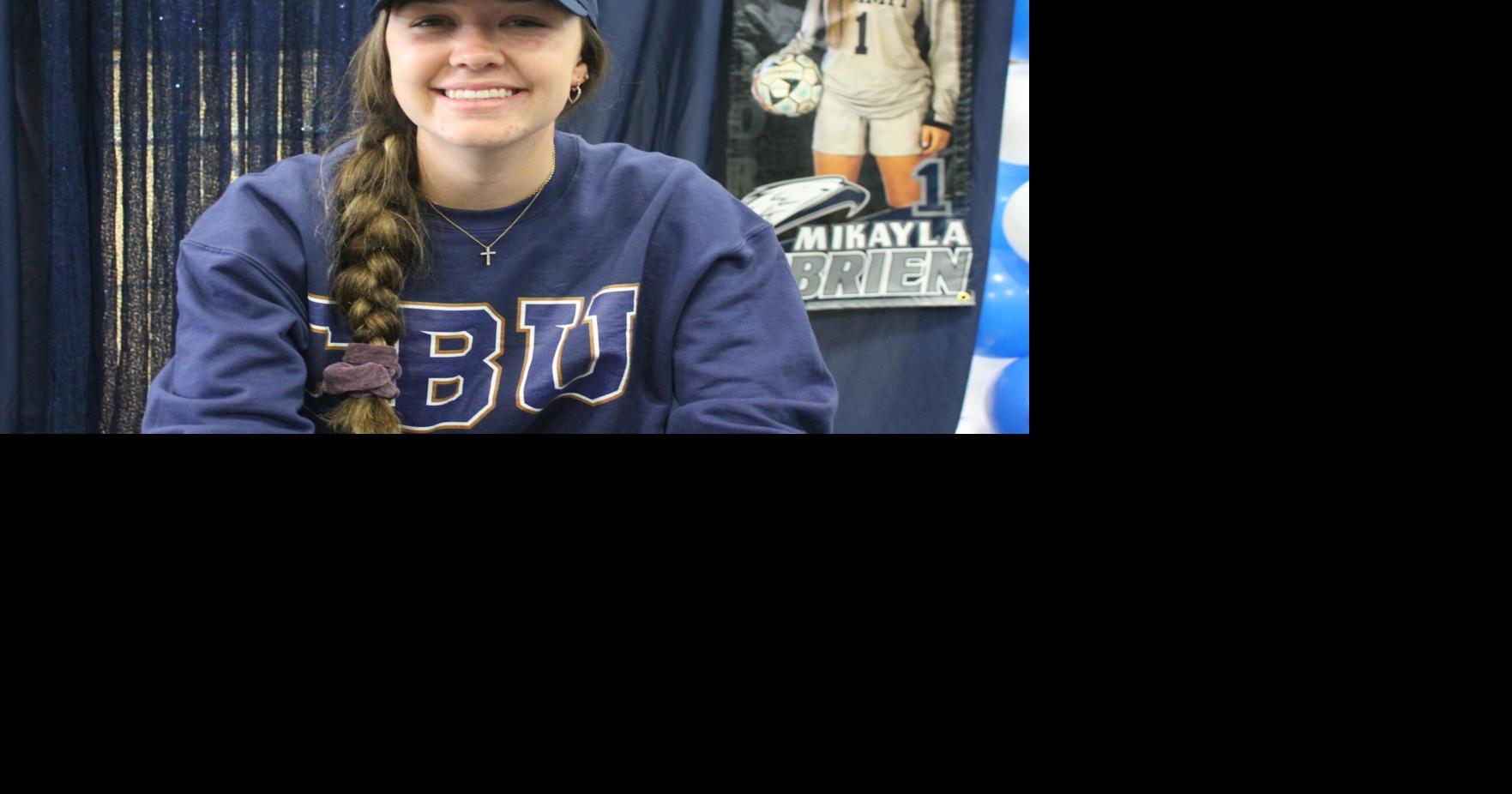 Summit's Mikayla O'Brien gets scholarship to play soccer at California ...