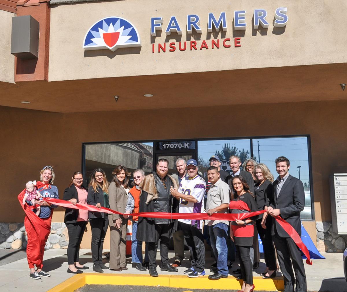 Ribbon Cutting Ceremonies Are Held For Farmer S Insurance And Foothill Express Car Wash In Fontana Business Fontanaheraldnews Com