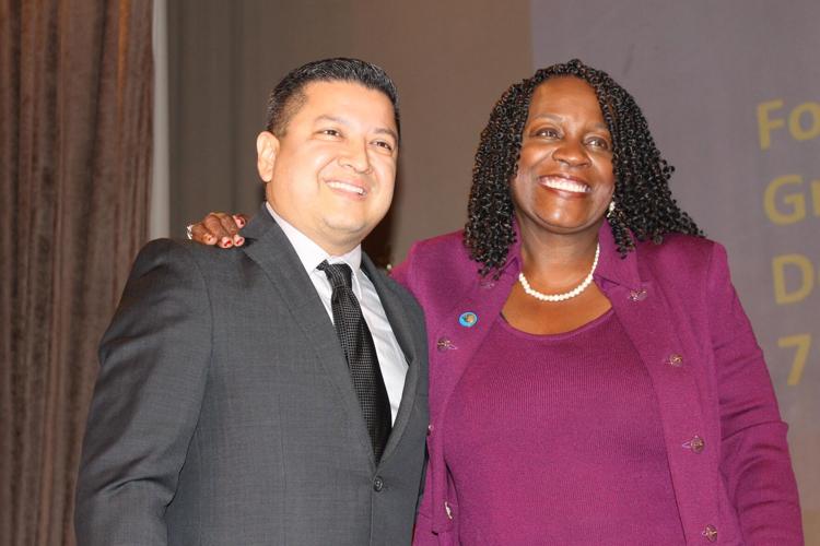 Winners of November election at Fontana City Hall are sworn in during Dec.  13 ceremony | News | fontanaheraldnews.com