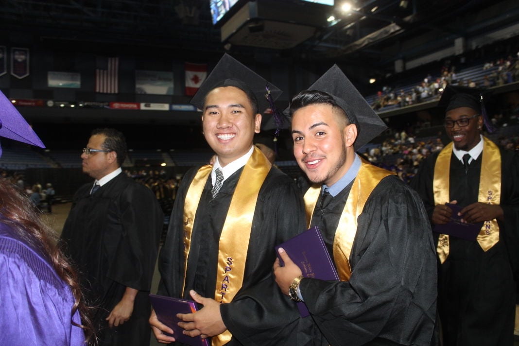 Jurupa Hills Seniors Have Fun During Commencement; See Photos | News ...