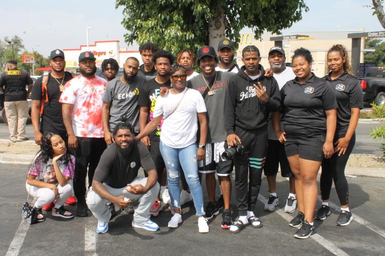 L.A. Rams player Donte Deayon holds school supply giveaway in Fontana, Sports