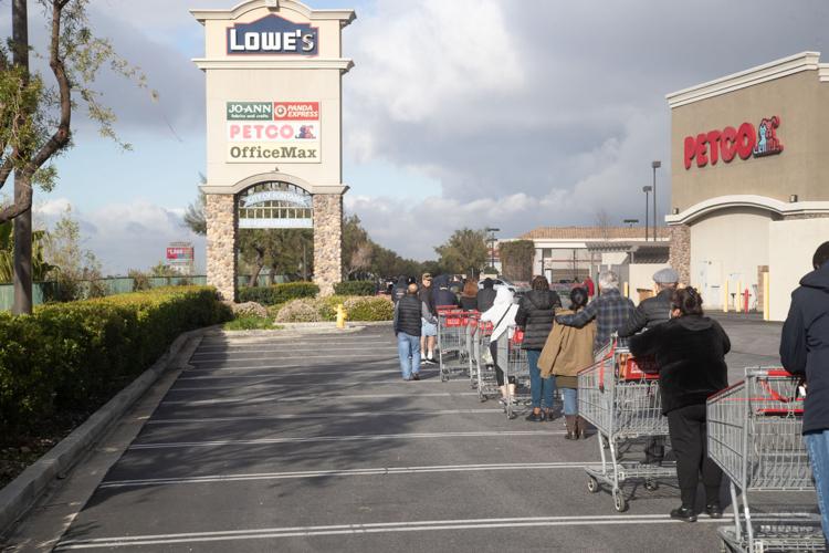 Extremely long line forms at Fontana Costco on first day of special