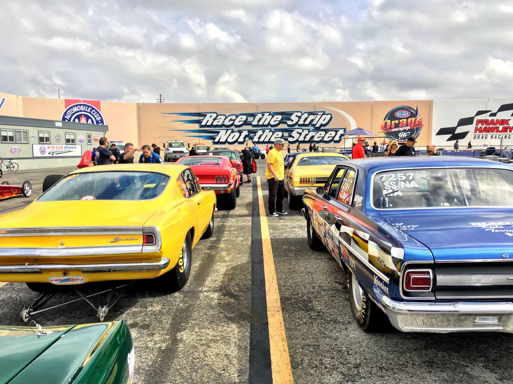 Auto Club Dragway in Fontana announces 2018 schedule; Street Legal