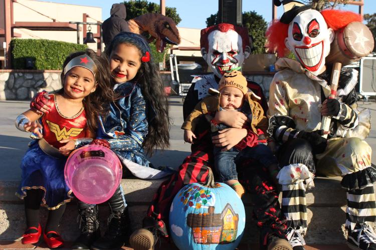 Thousands participate in Halloween events in Fontana; see photos