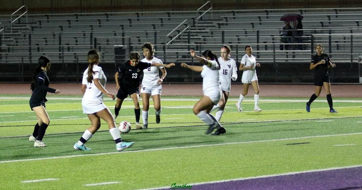 High School Soccer Season Begins For Teams In Fontana Sports high-school-soccer-season-begins-for-teams-in-fontana-sports