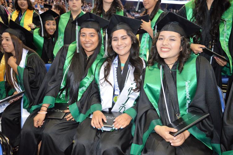 Kaiser High School students enjoy graduation ceremony; see photos