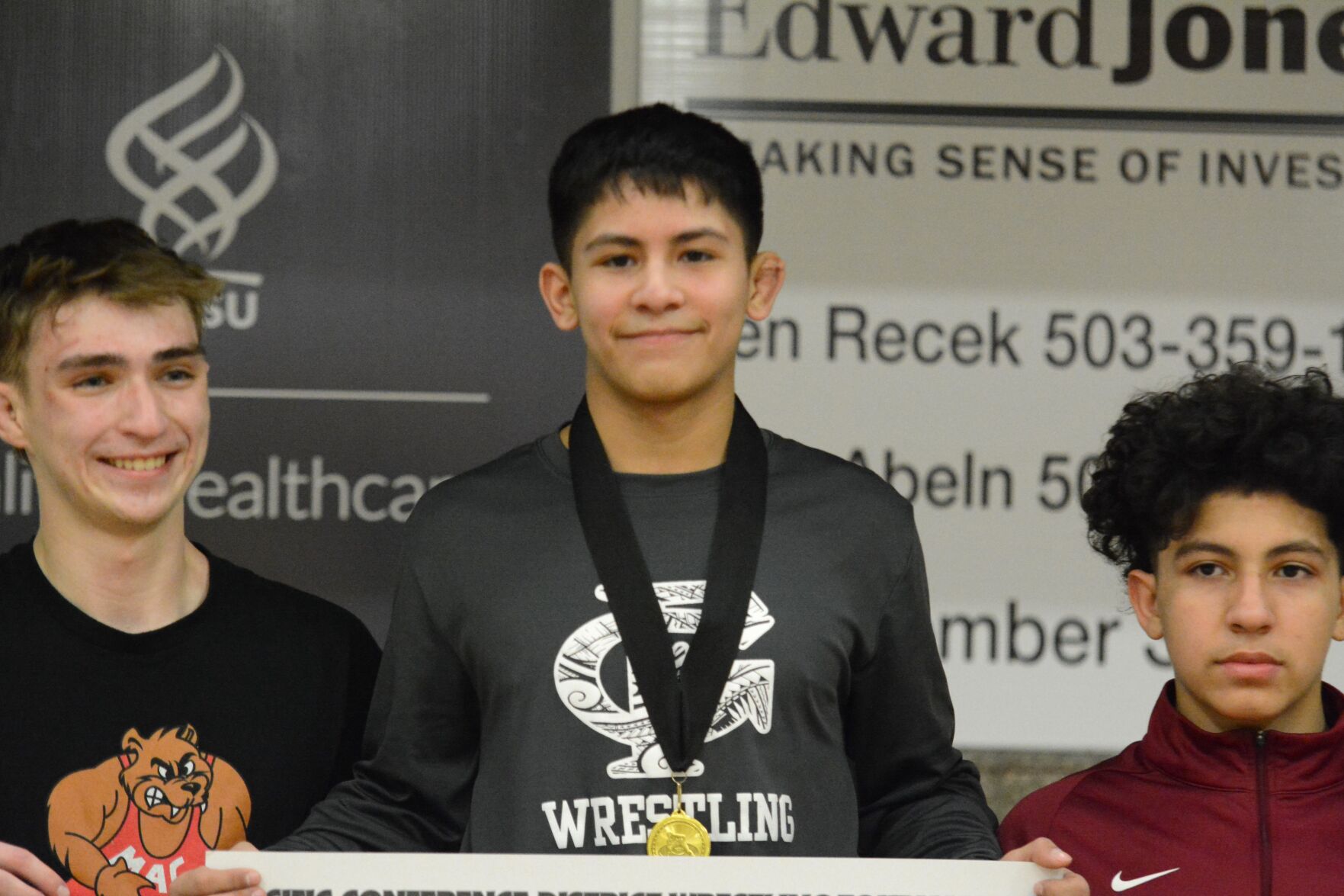 Newberg Dominates Pacific Conference Wrestling Championships, Local ...