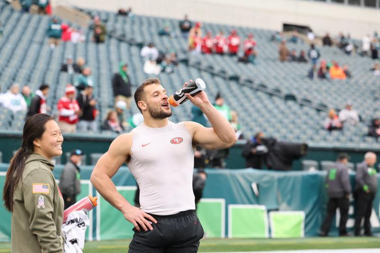 Training day: Pacific alumna works on the sidelines with 49ers, Professional