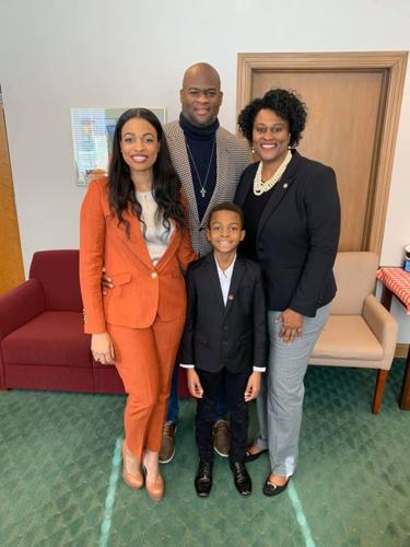 A Texas Legend: Houston's Own Vince Young Inducted into College Football  Hall of Fame | Featured | forwardtimes.com