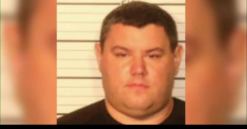Memphis firefighter arrested for “apparent child pornography” after