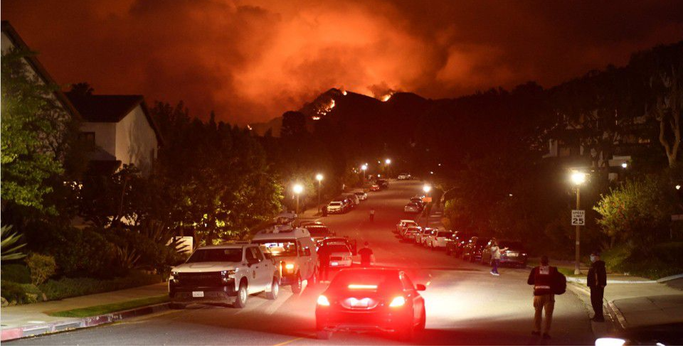 Arson suspect arrested in Palisades Fire sweeping portion of Los ...