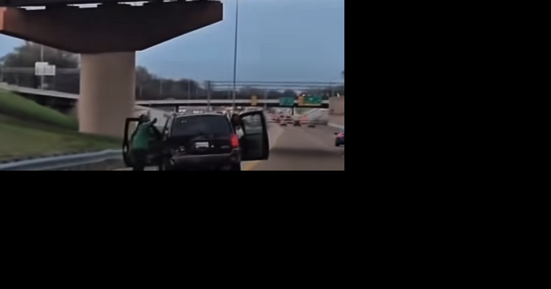 Road rage gunman still on the run after shots fired across I‑40 on St ...