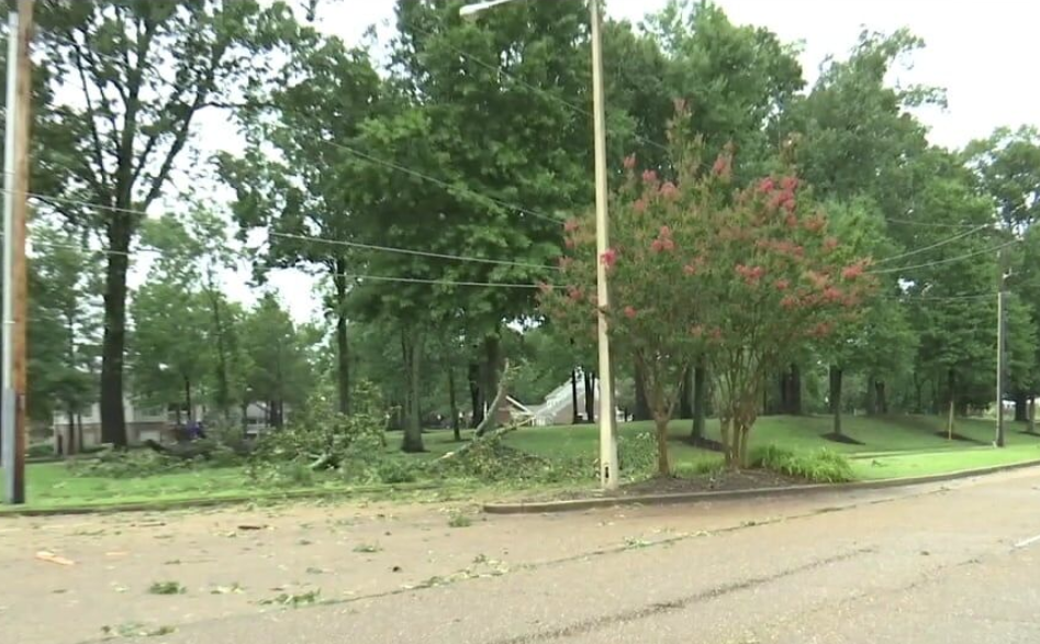 Collierville Residents Still Dealing With Power Outages, Traffic Light ...