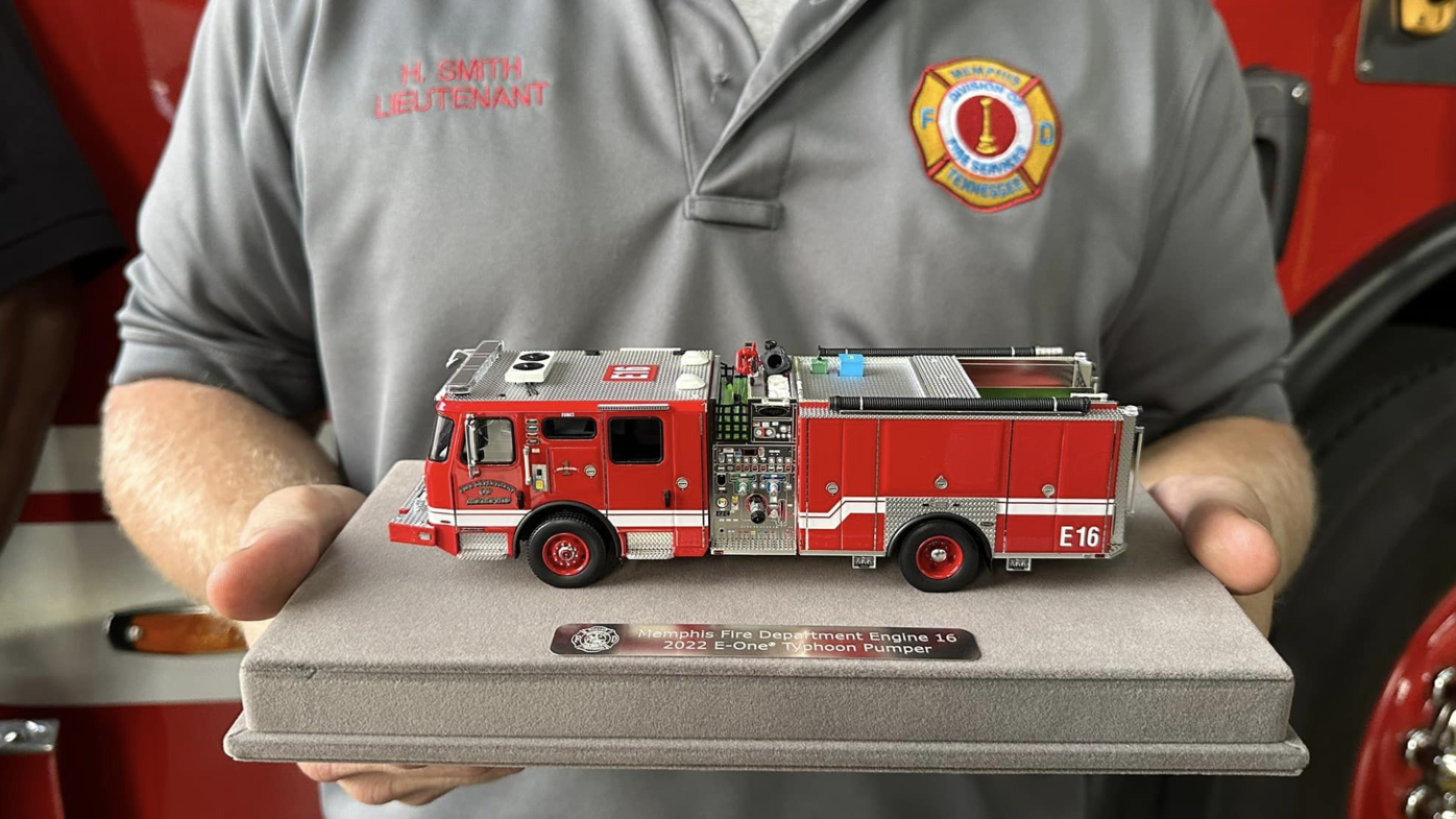 Fire truck replicas hot sale
