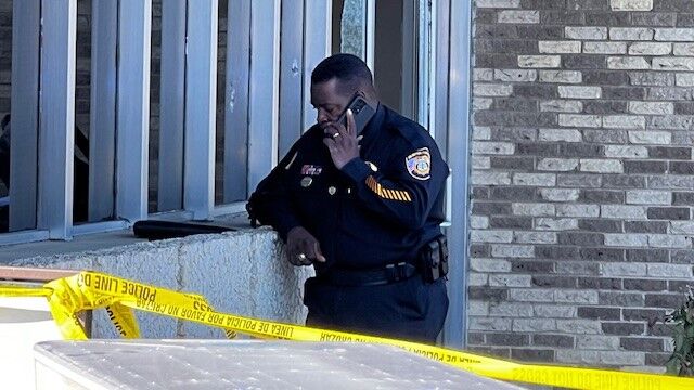 PHOTOS: Security guard shot during attempted bank robbery in Frayser ...