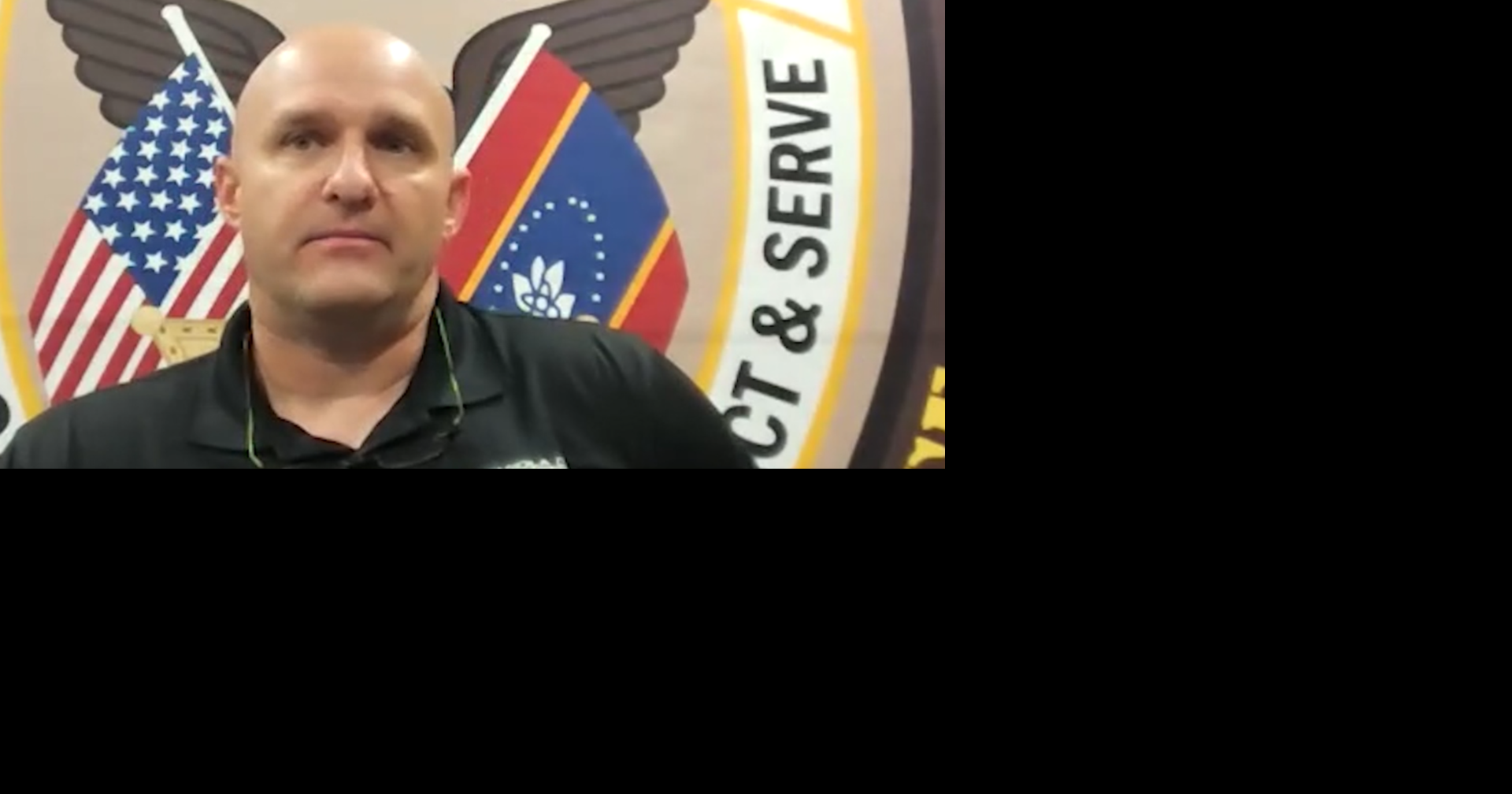 Tree falls on Mississippi sheriff, breaking his back