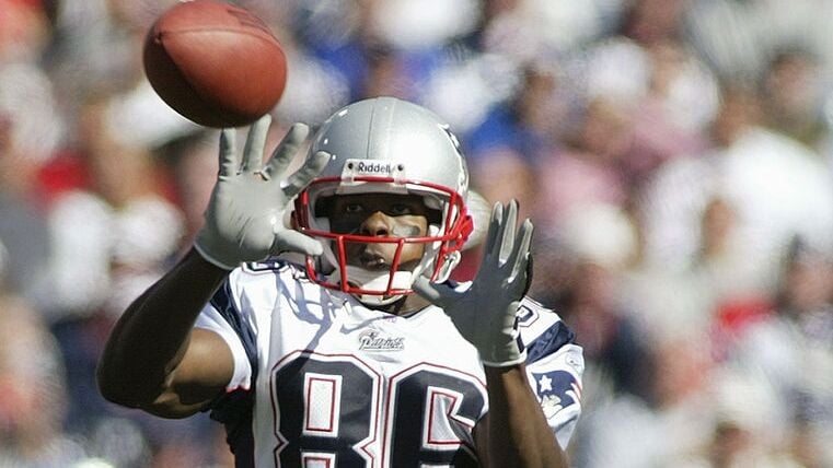 New England Patriots star David Patten, 47, dies in motorcycle crash near  his South Carolina home