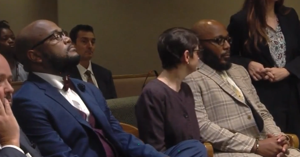 Jury returns different verdicts for jailers in death of Gershun Freeman
