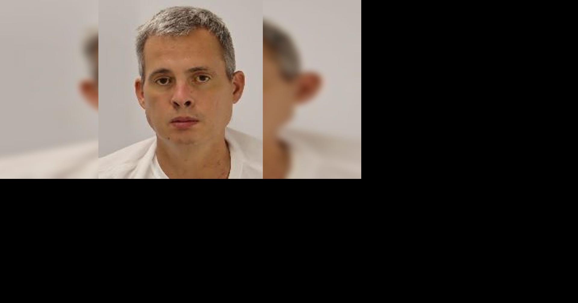 Middle school teacher arrested while drunk in class, deputies say ...
