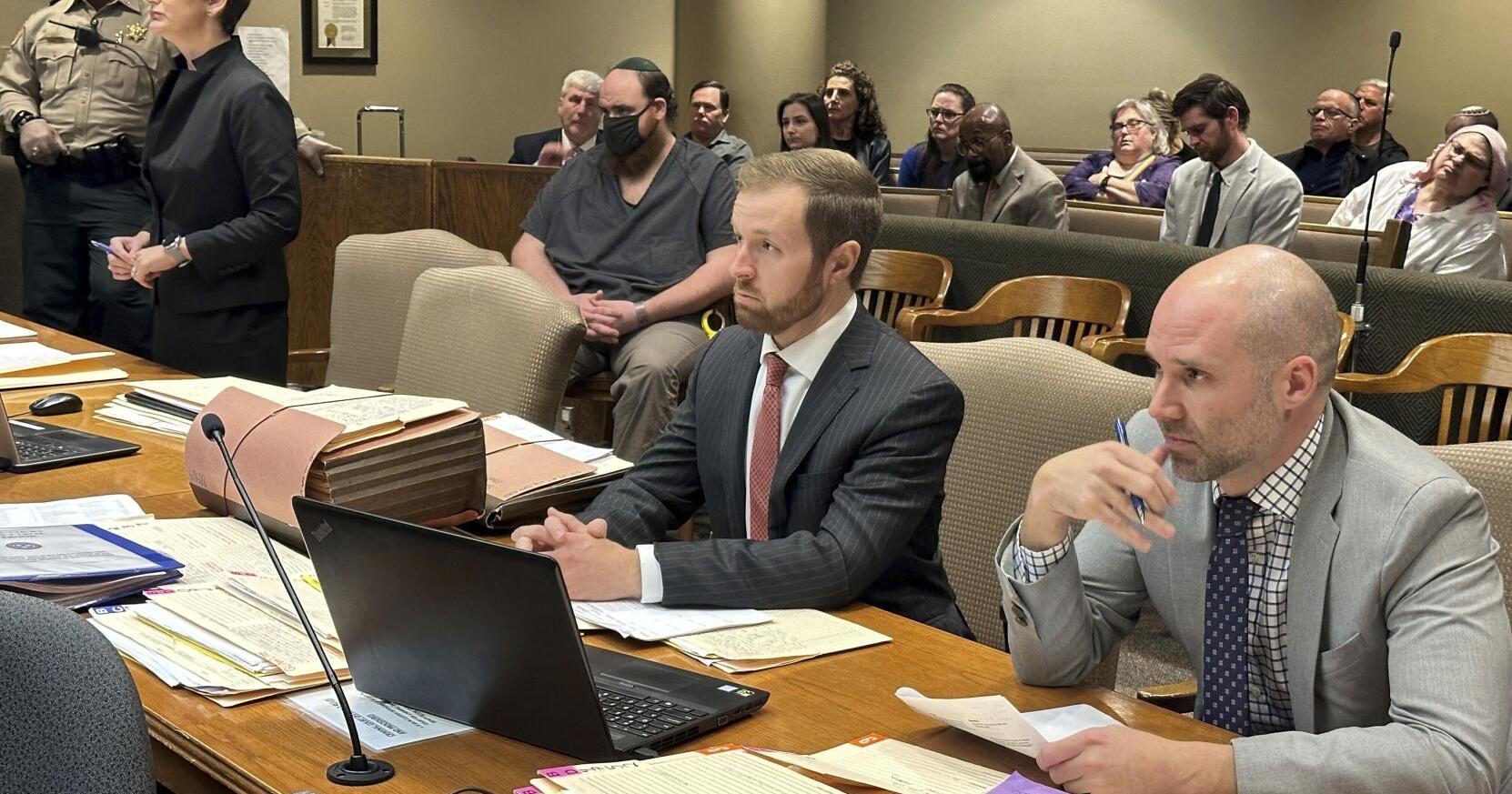 Memphis judge maintains $1 million bond for man charged with firing shots at Jewish school - Vimarsana News