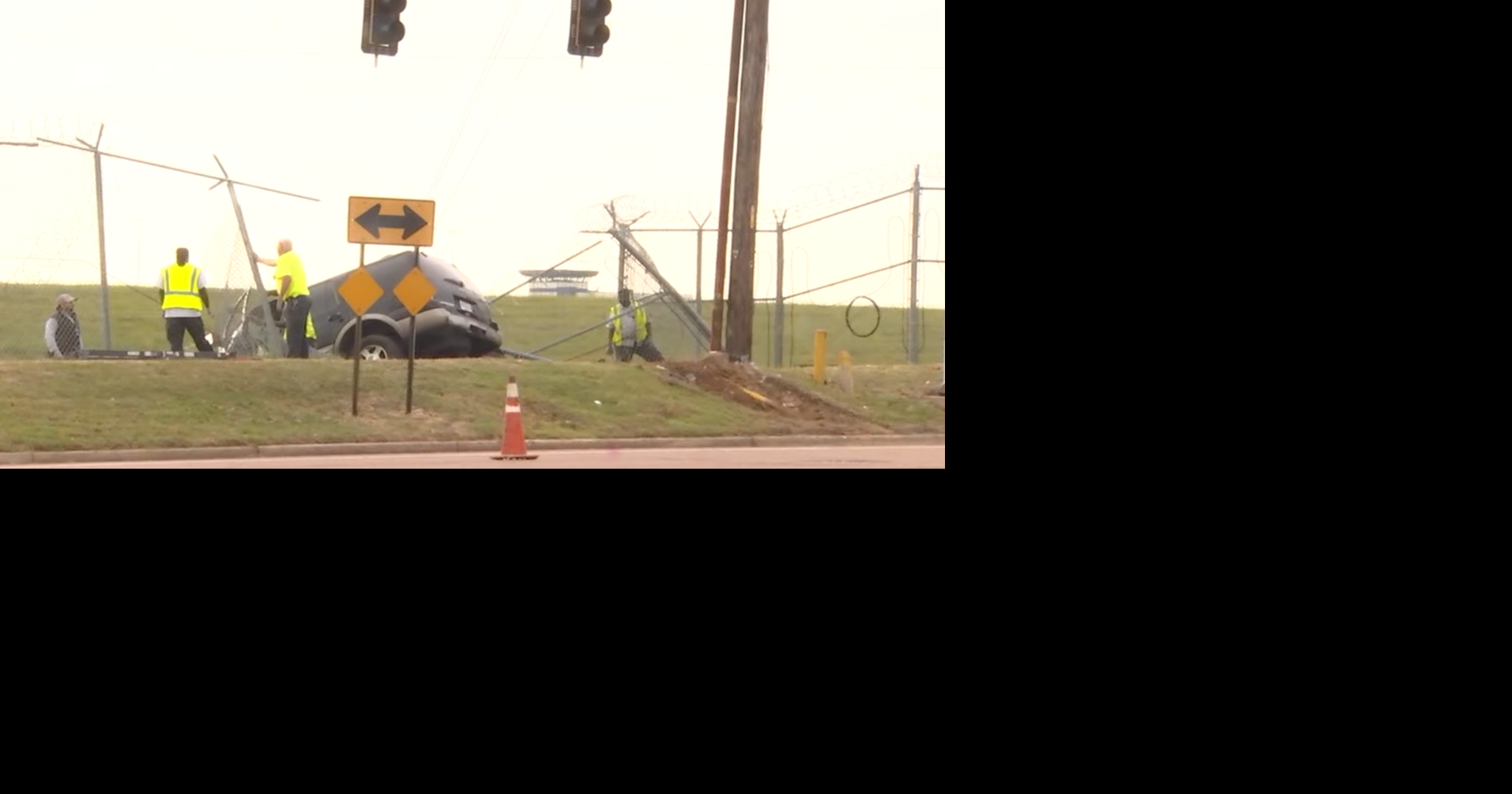 Car crashes through fence around Memphis airport | News | fox13memphis.com