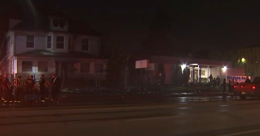 No injuries reported after house fire in Midtown | News | fox13memphis.com
