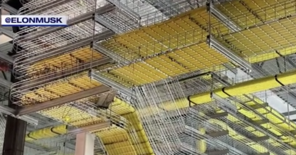 FOX13 Investigates gets first inside look at xAI Colossus I supercomputer | News | fox13memphis.com