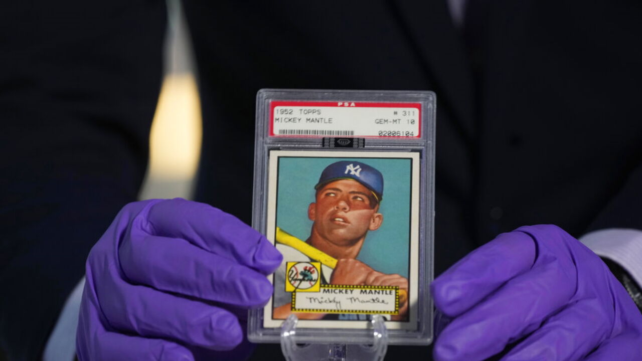 Mickey Mantle baseball card sells for $5.2M to set record