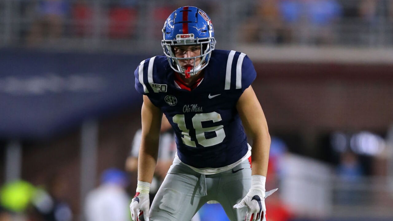 Dawson Knox: Buffalo Bills tight end, Ole Miss football, Brentwood Academy  star