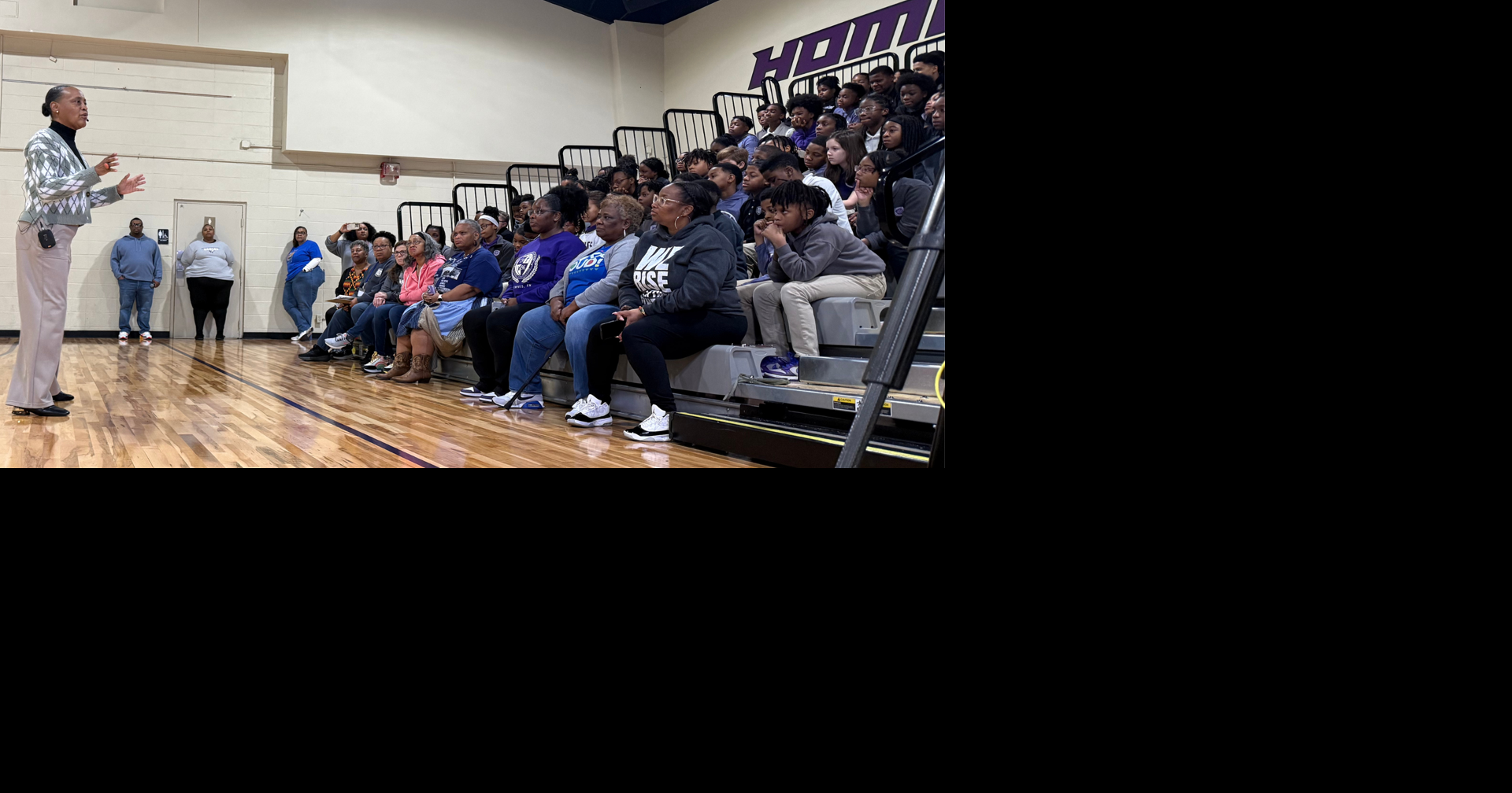 Students in Frayser get special history lesson from trailblazing 'Memphis 13' member