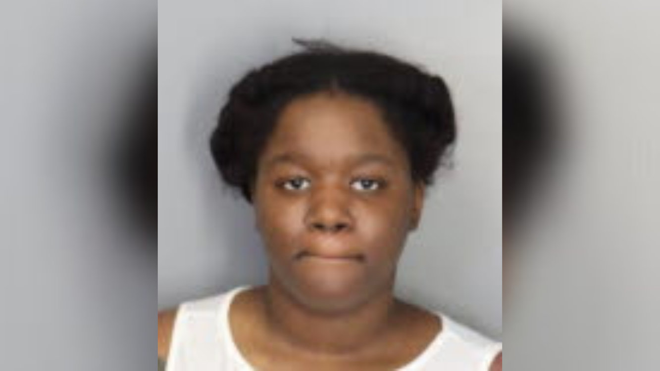 Man seriously injured, woman charged after shooting in Crosstown, MPD ...