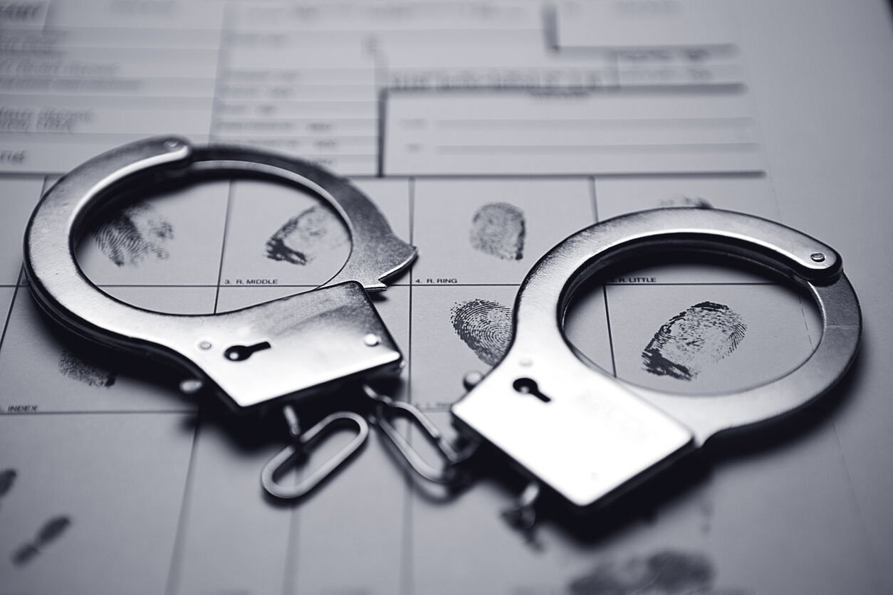 Gresham police officer indicted on 56 charges of rape, sexual abuse of a child – KPTV