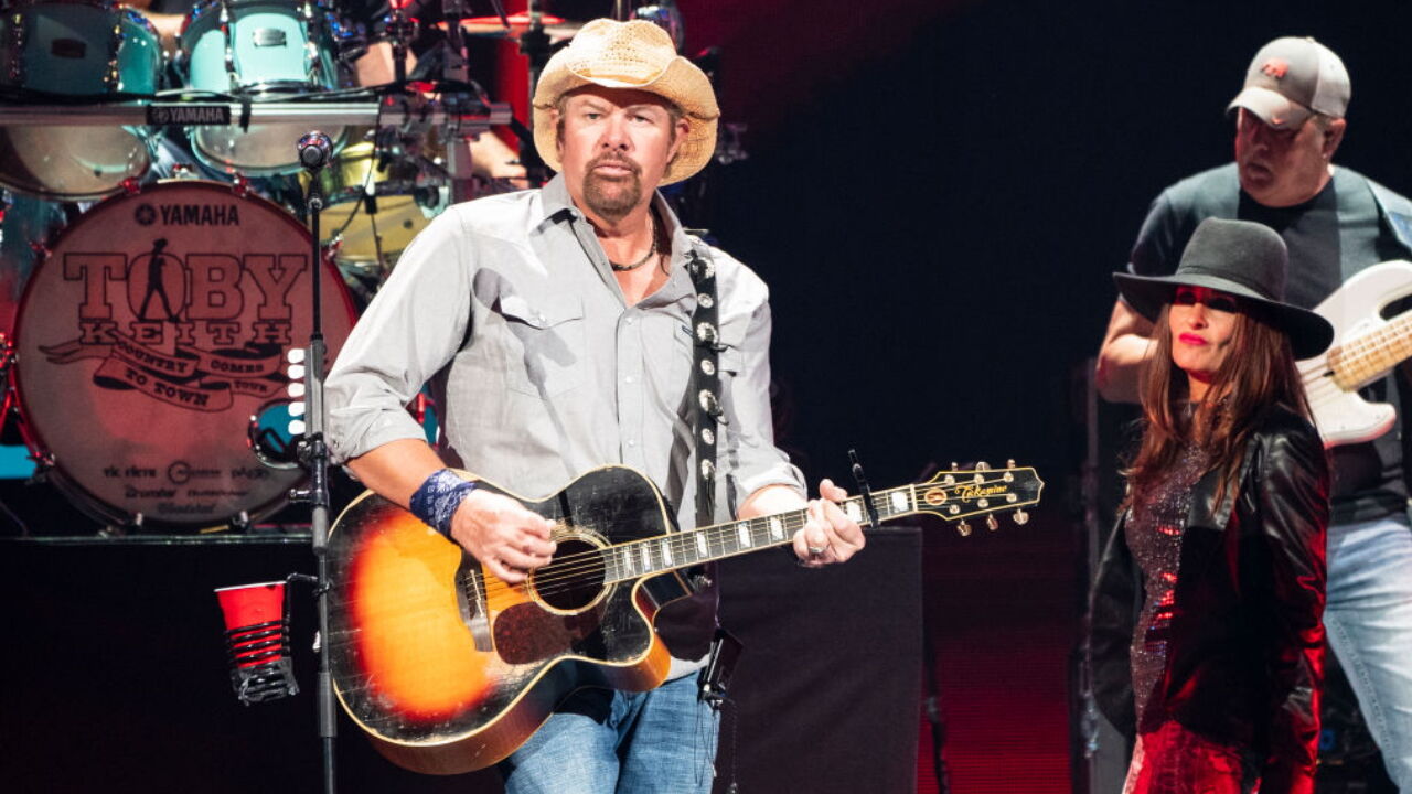 Toby Keith Shares Health Update on Cancer Battle - Parade