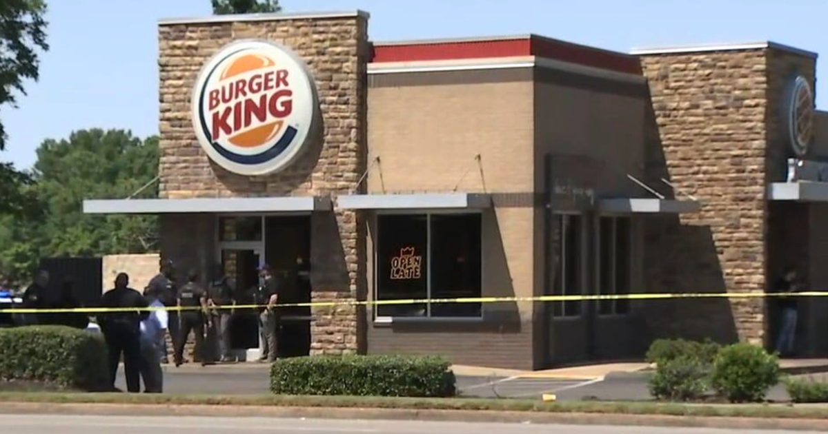 WATCH: Large law enforcement scene surrounds Burger King in Frayser ...