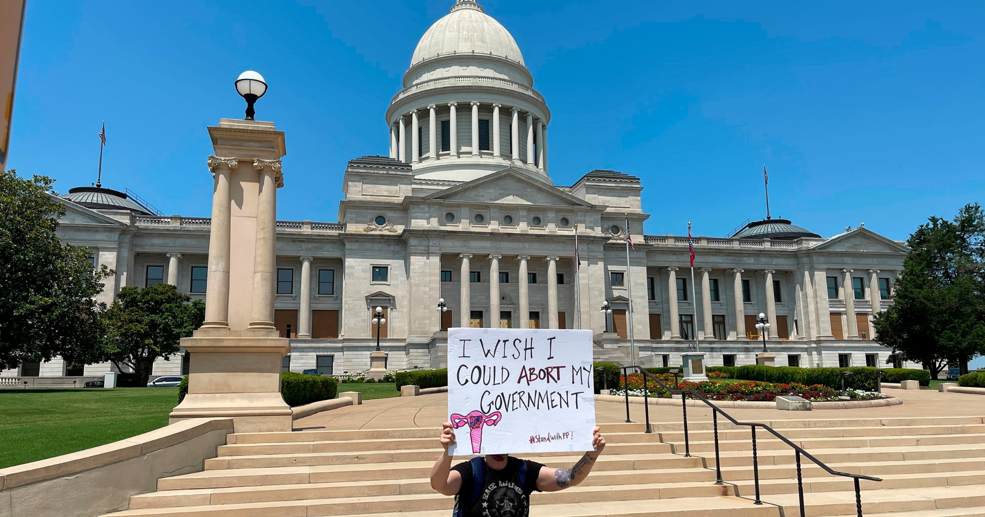 Arkansas lawmakers OK anti-abortion monument at Capitol - Vimarsana News