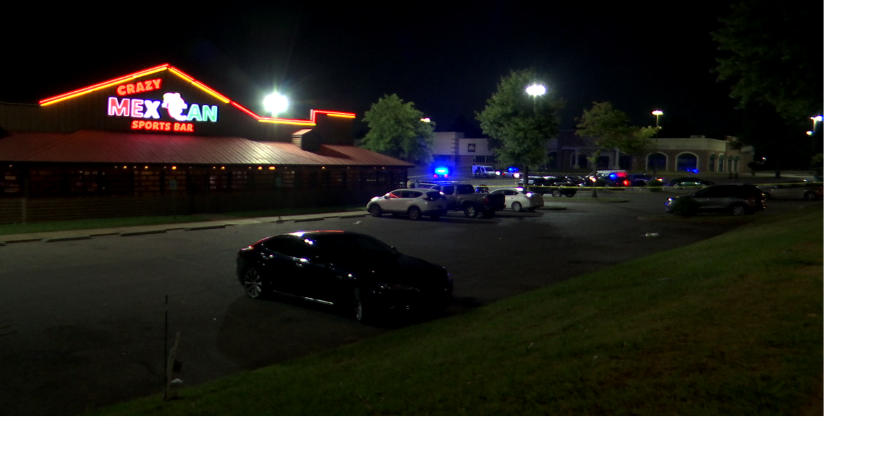 Coverage image for: 1 dead, 3 injured after shooting outside Hickory Hill restaurant, police say