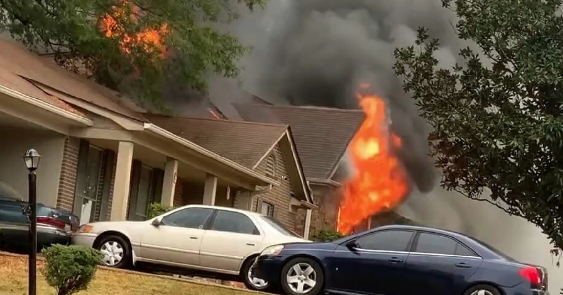 Neighbors shocked after mother, daughter killed in Whitehaven house ...